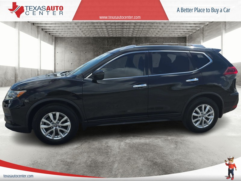 Nissan Rogue Vehicle Full-screen Gallery Image 05
