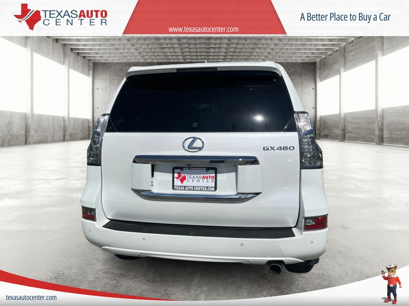 Lexus GX 460 Vehicle Full-screen Gallery Image 06