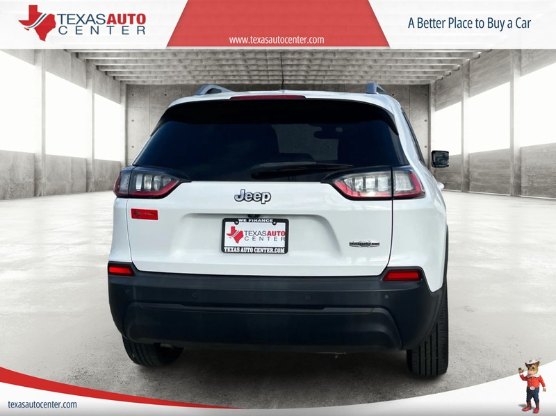 Jeep Cherokee Vehicle Full-screen Gallery Image 05