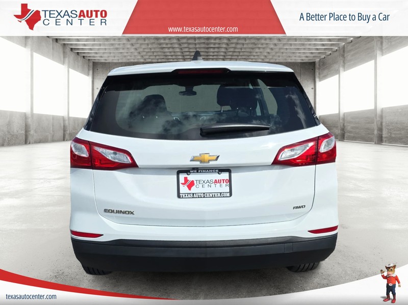 Chevrolet Equinox Vehicle Full-screen Gallery Image 6