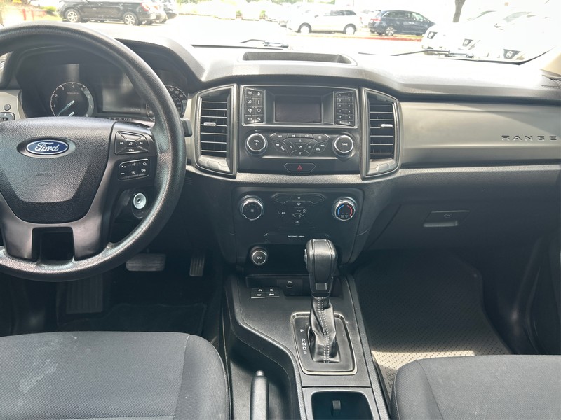 Ford Ranger Vehicle Full-screen Gallery Image 12