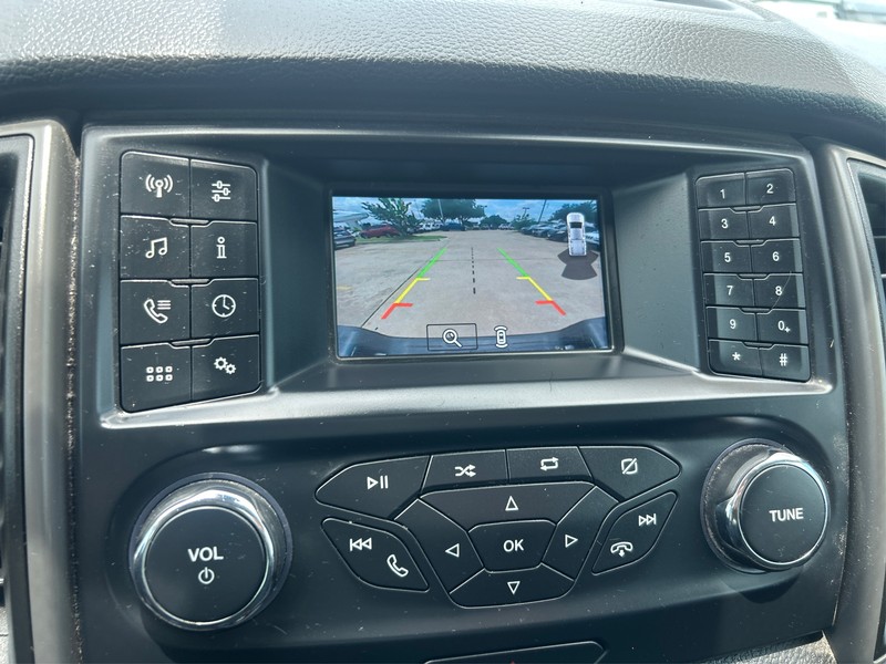 Ford Ranger Vehicle Full-screen Gallery Image 17