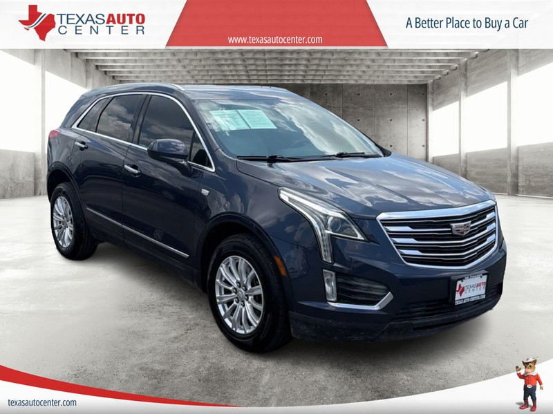 Cadillac XT5 Vehicle Full-screen Gallery Image 01