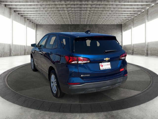 Chevrolet Equinox Vehicle Full-screen Gallery Image 08
