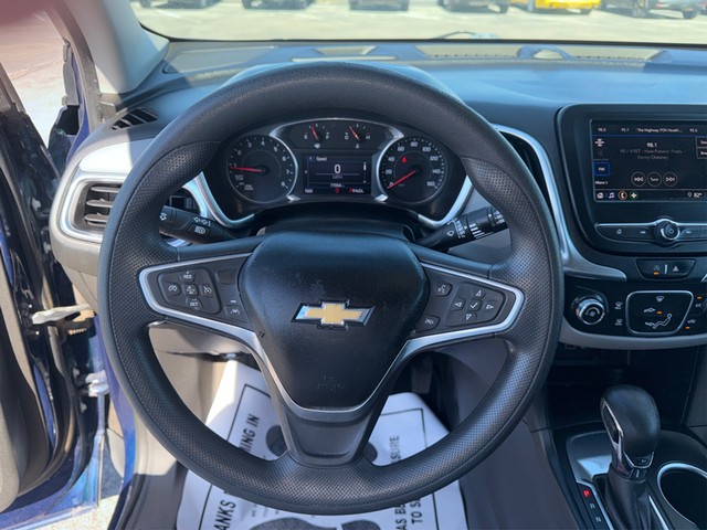 Chevrolet Equinox Vehicle Full-screen Gallery Image 14