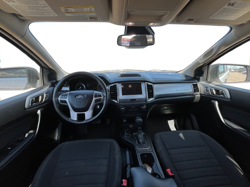 Ford Ranger Vehicle Full-screen Gallery Image 14
