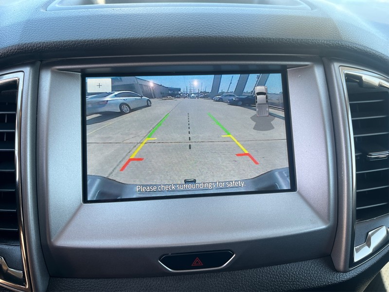 Ford Ranger Vehicle Full-screen Gallery Image 16