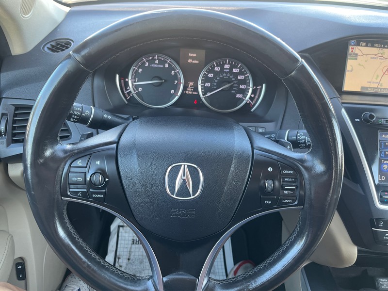 Acura MDX Vehicle Full-screen Gallery Image 14