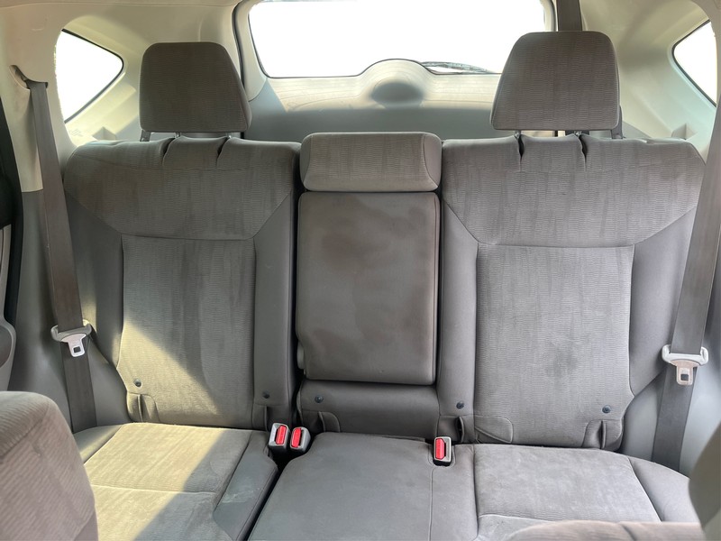 Honda CR-V Vehicle Full-screen Gallery Image 12