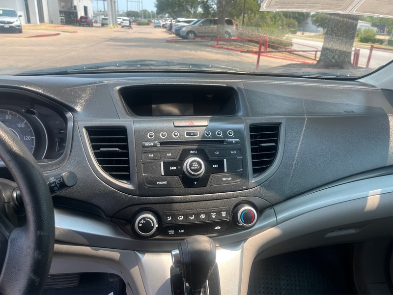 Honda CR-V Vehicle Full-screen Gallery Image 16