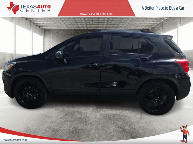 Chevrolet Trax Vehicle Full-screen Gallery Image 05