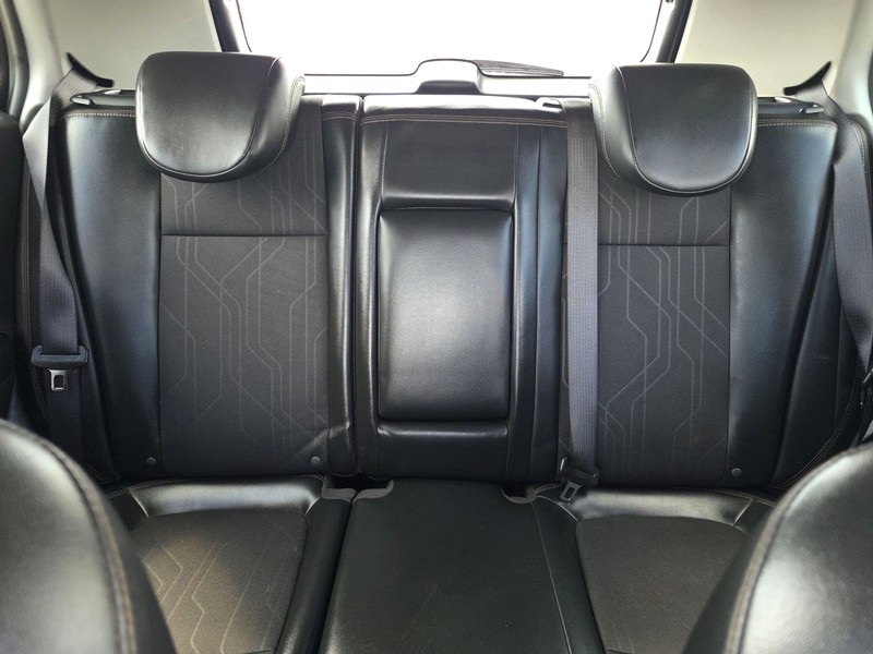 Chevrolet Trax Vehicle Full-screen Gallery Image 13