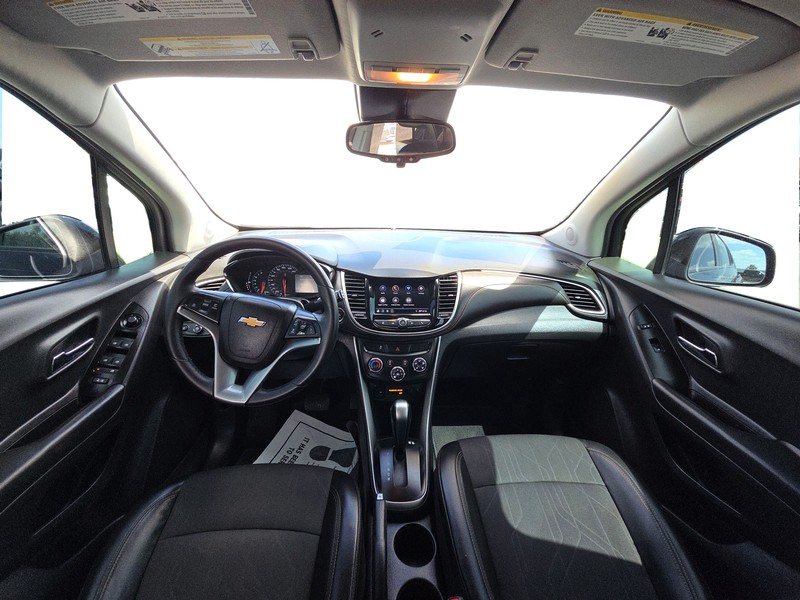 Chevrolet Trax Vehicle Full-screen Gallery Image 15