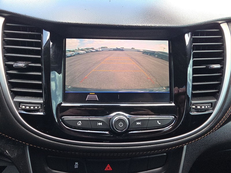 Chevrolet Trax Vehicle Full-screen Gallery Image 17