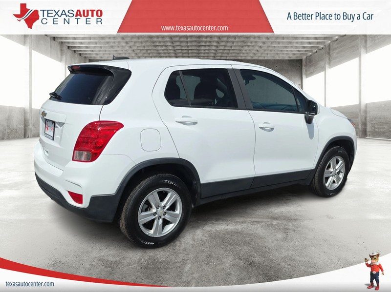 Chevrolet Trax Vehicle Full-screen Gallery Image 07