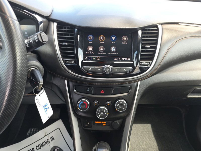 Chevrolet Trax Vehicle Full-screen Gallery Image 12