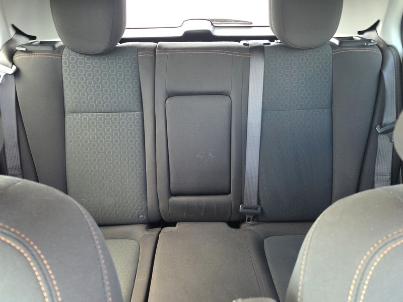Chevrolet Trax Vehicle Full-screen Gallery Image 13