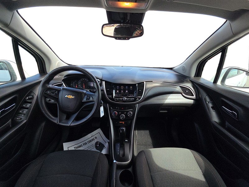 Chevrolet Trax Vehicle Full-screen Gallery Image 15