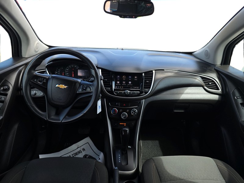 Chevrolet Trax Vehicle Full-screen Gallery Image 16