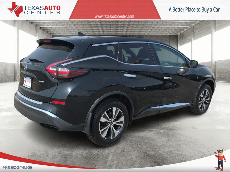 Nissan Murano Vehicle Full-screen Gallery Image 07