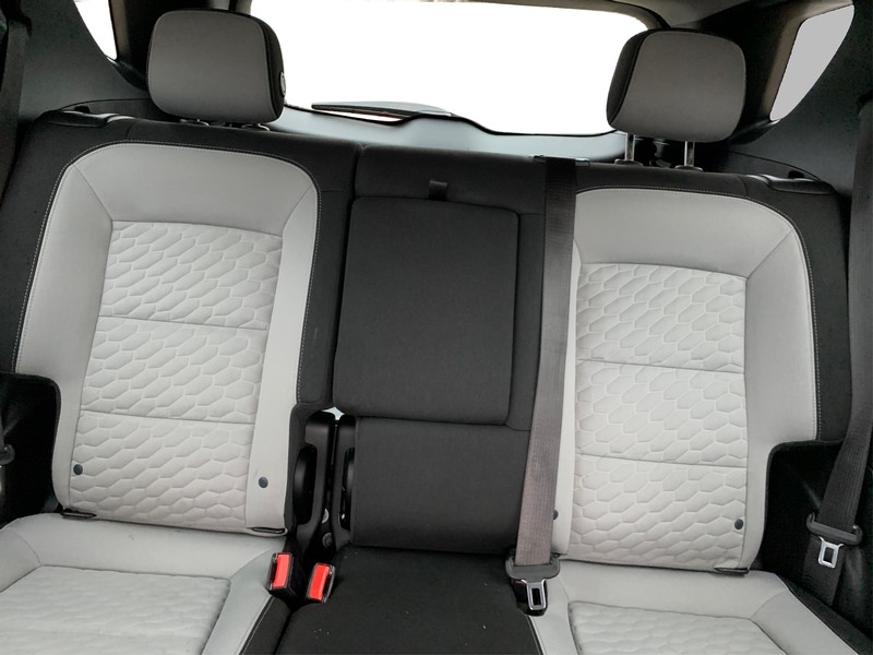 Chevrolet Equinox Vehicle Full-screen Gallery Image 09