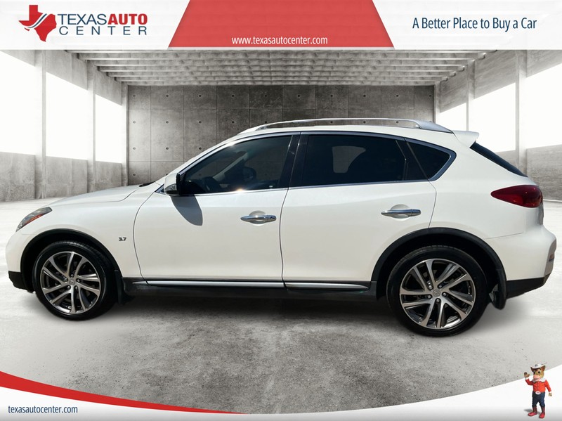 INFINITI QX50 Vehicle Full-screen Gallery Image 05