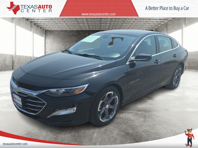 Chevrolet Malibu Vehicle Full-screen Gallery Image 2