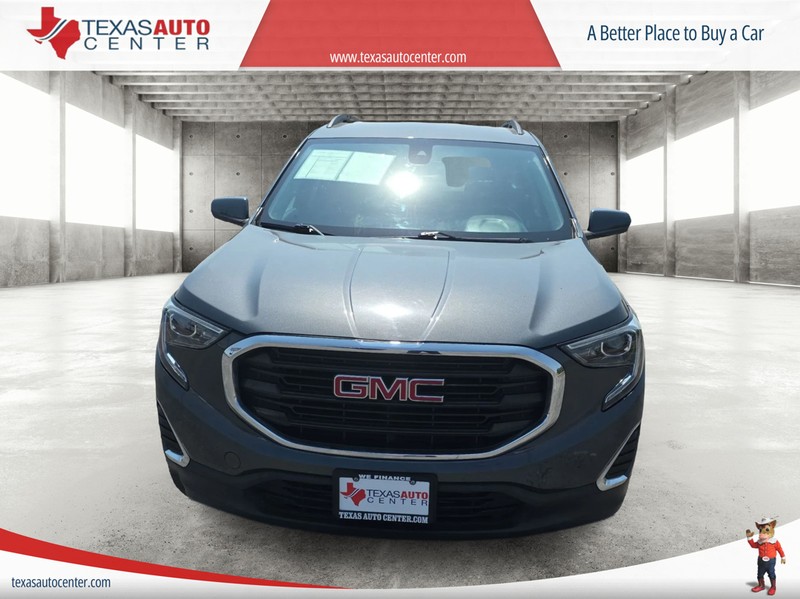 GMC Terrain Vehicle Full-screen Gallery Image 03