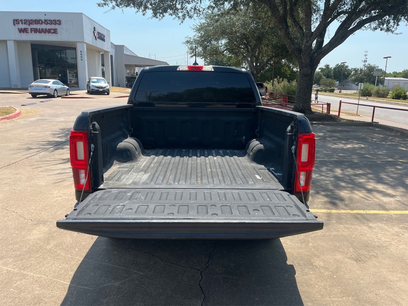 Ford Ranger Vehicle Full-screen Gallery Image 11