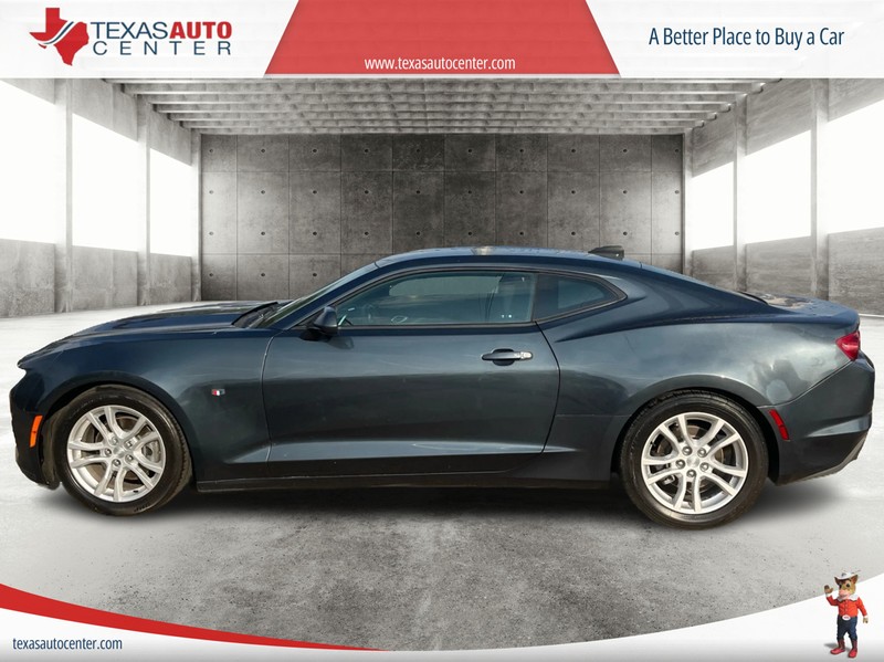 Chevrolet Camaro Vehicle Full-screen Gallery Image 05