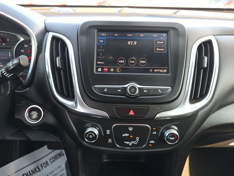 Chevrolet Equinox Vehicle Full-screen Gallery Image 12