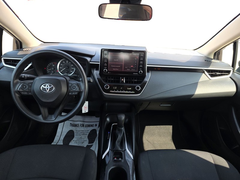 Toyota Corolla Vehicle Full-screen Gallery Image 15