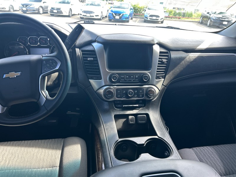 Chevrolet Tahoe Vehicle Full-screen Gallery Image 12