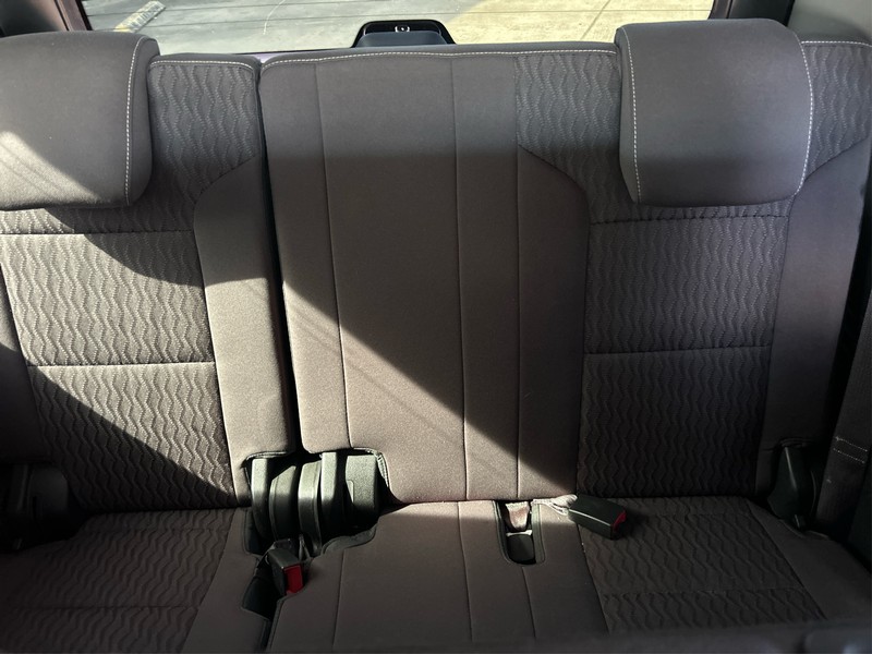 Chevrolet Tahoe Vehicle Full-screen Gallery Image 18