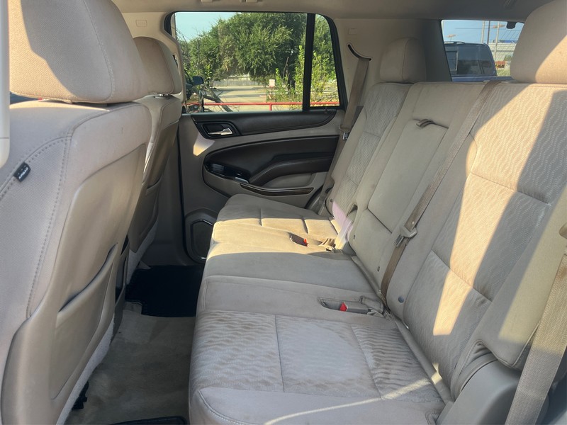 Chevrolet Tahoe Vehicle Full-screen Gallery Image 09