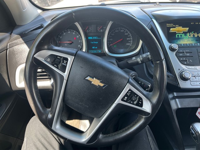 Chevrolet Equinox Vehicle Full-screen Gallery Image 13