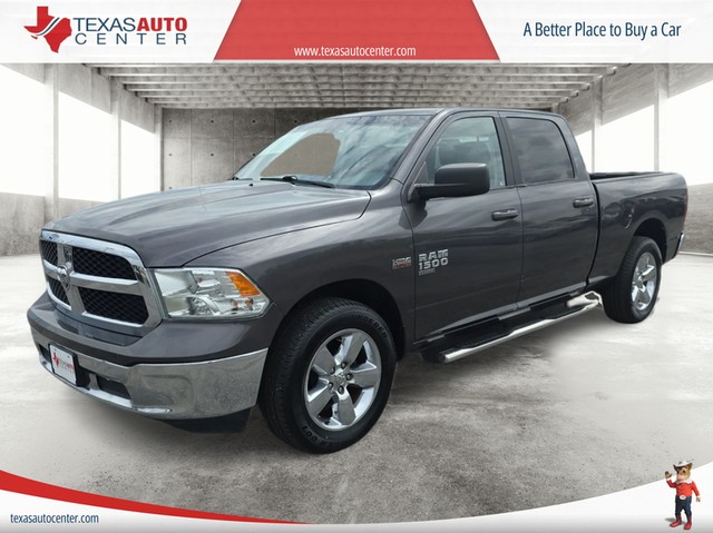 Ram 1500 Classic Vehicle Full-screen Gallery Image 02