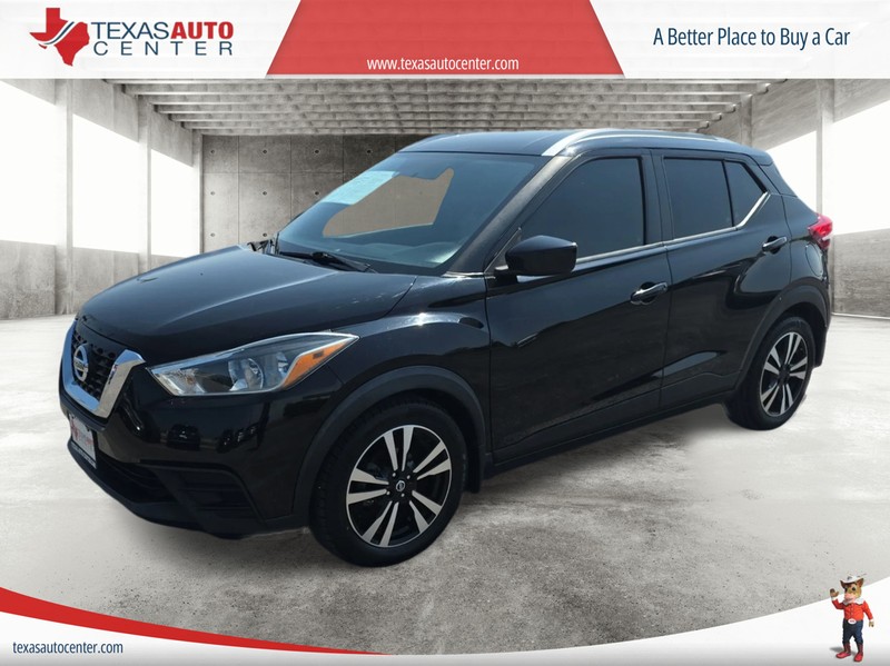 Nissan Kicks Vehicle Full-screen Gallery Image 02