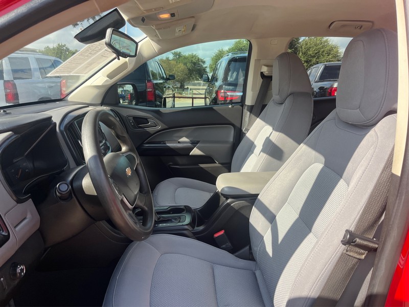 Chevrolet Colorado Vehicle Full-screen Gallery Image 9