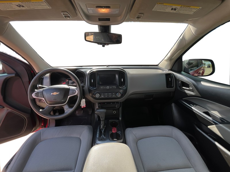 Chevrolet Colorado Vehicle Full-screen Gallery Image 15