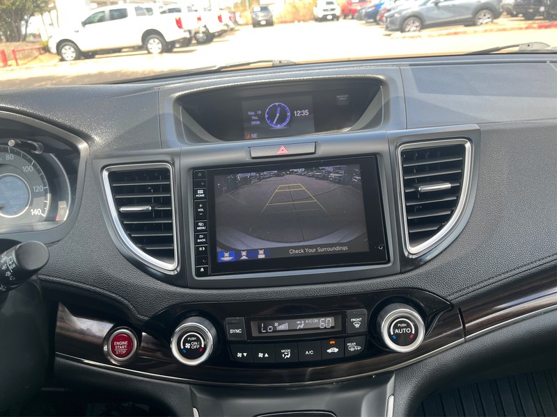 Honda CR-V Vehicle Full-screen Gallery Image 18