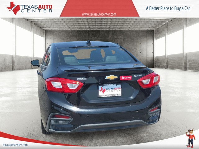 Chevrolet Cruze Vehicle Full-screen Gallery Image 06