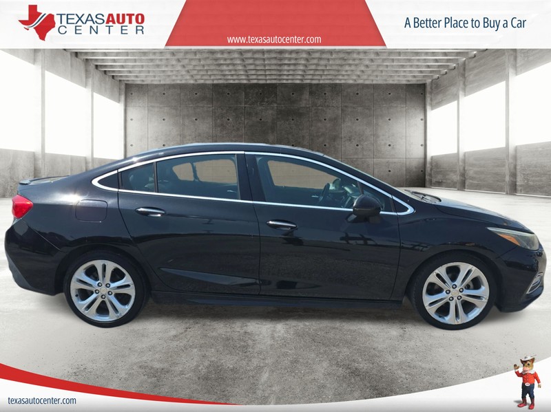 Chevrolet Cruze Vehicle Full-screen Gallery Image 4