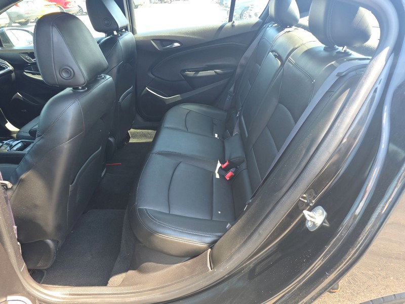 Chevrolet Cruze Vehicle Full-screen Gallery Image 10