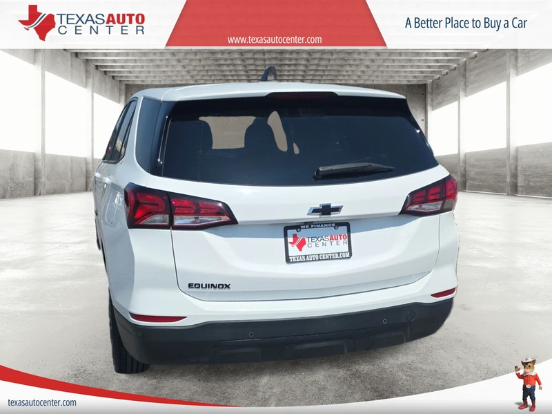 Chevrolet Equinox Vehicle Full-screen Gallery Image 06