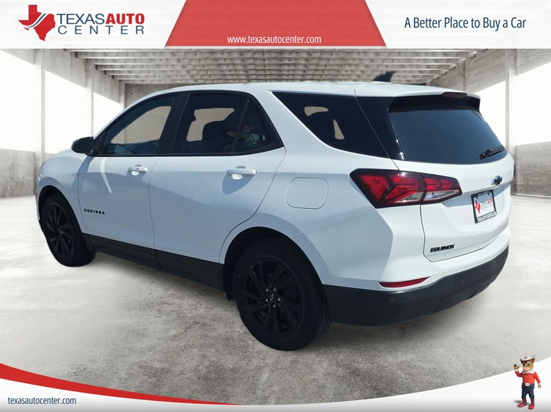 Chevrolet Equinox Vehicle Full-screen Gallery Image 08