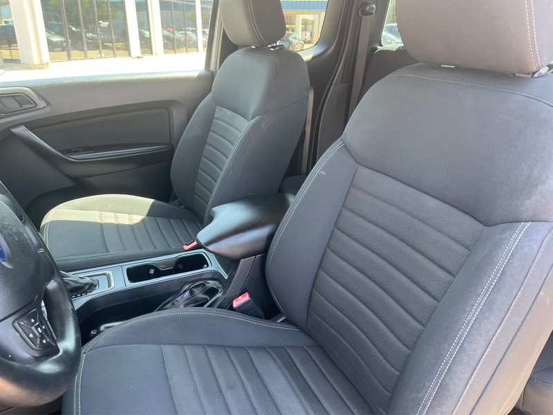 Ford Ranger Vehicle Full-screen Gallery Image 9