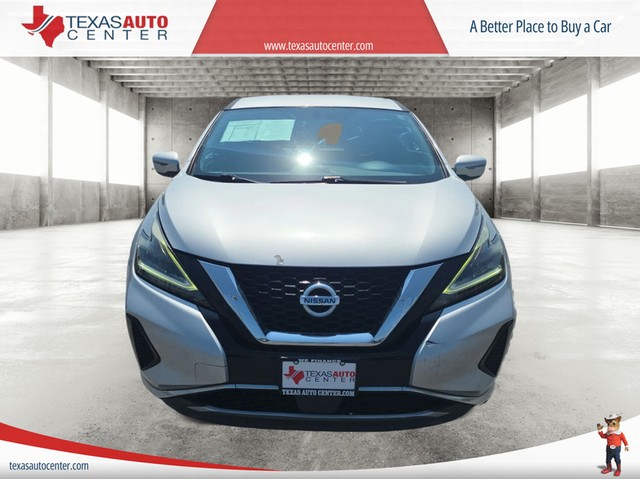 Nissan Murano Vehicle Full-screen Gallery Image 03