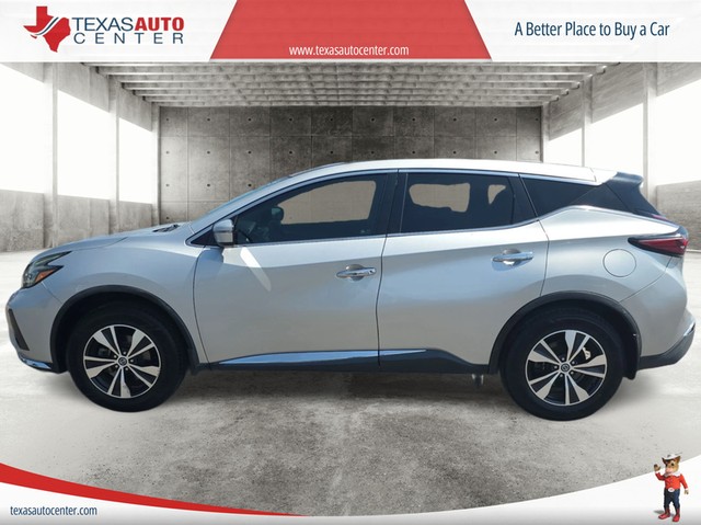Nissan Murano Vehicle Full-screen Gallery Image 05