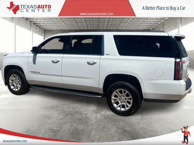 GMC Yukon XL Vehicle Full-screen Gallery Image 05